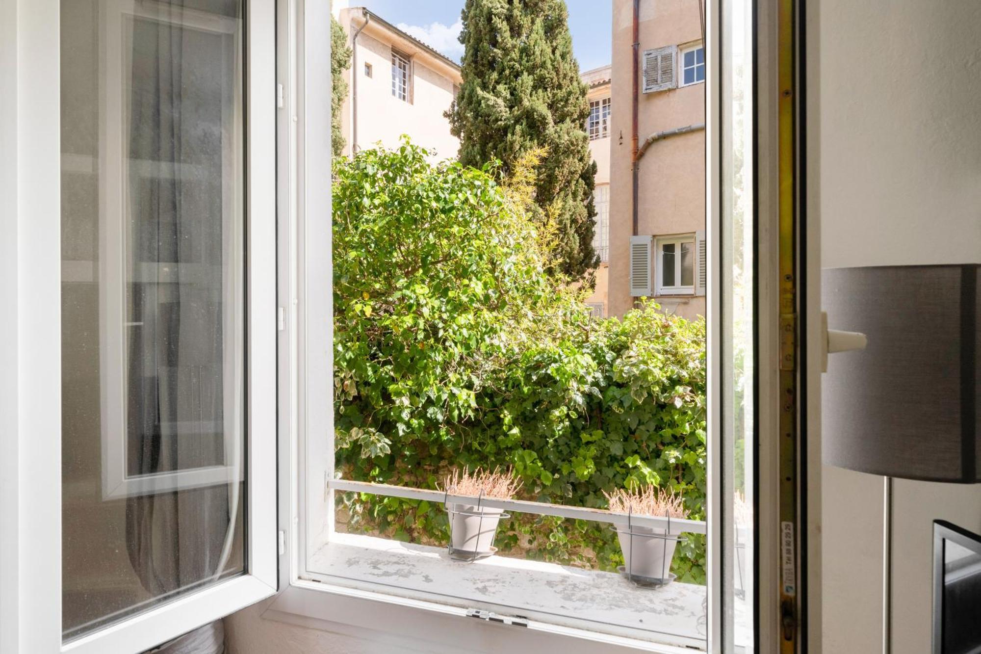 Studio - Coeur D'Aix En Provence - Calme - Sans Vis-A-Vis Aix-en-Provence Bagian luar foto